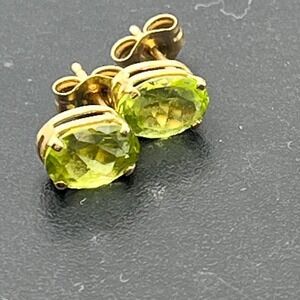 Mexico Prong Set Oval-Cut August Peridot Solitaire 14K Yellow Gold Stud Earrings